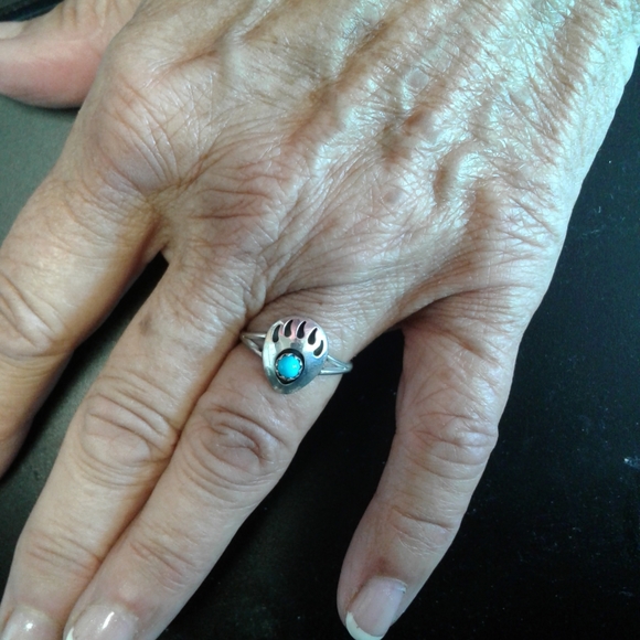 Native American Navajo Turquoise Bear Paw Ring - Picture 10 of 12